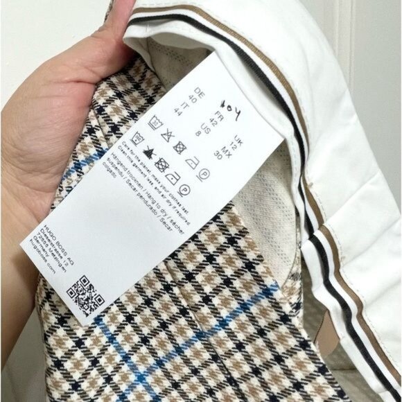 NWOT BOSS Tuleah Regular-Fit Bootcut Trousers In Checked Size 8 - Picture 13 of 14